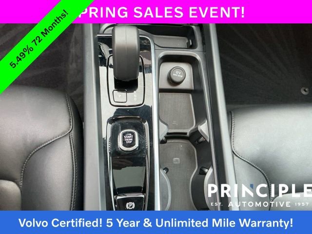 Certified 2025 Volvo XC60 B5 Core image 21