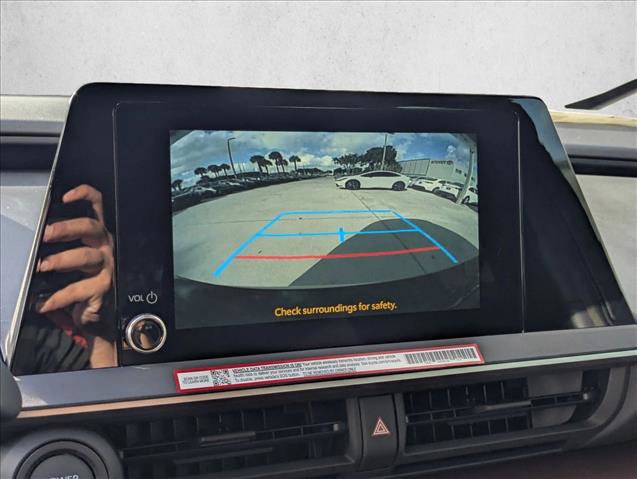 New 2026 Toyota Prius Plug-In Hybrid image 12