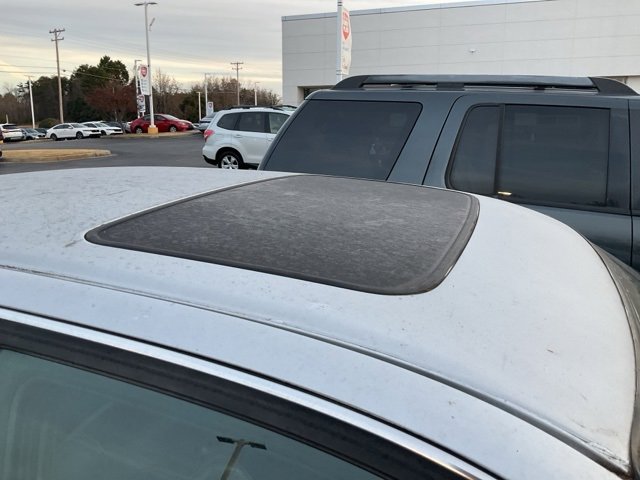 Used 2000 Acura RL image 4