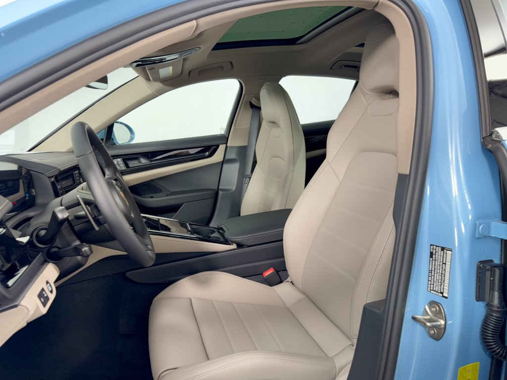 New 2026 Porsche Panamera image 5