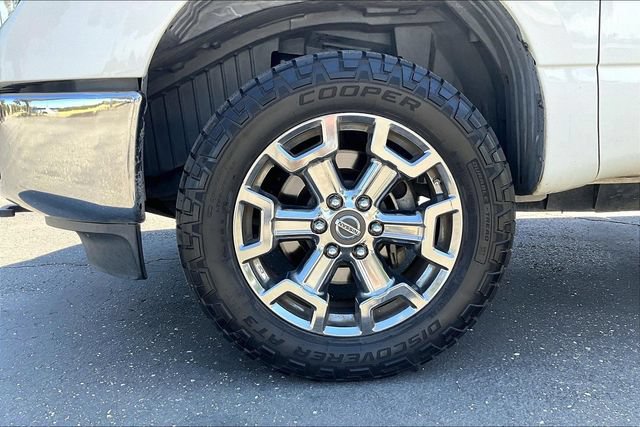 Used 2017 Nissan Titan SV RWD image 8