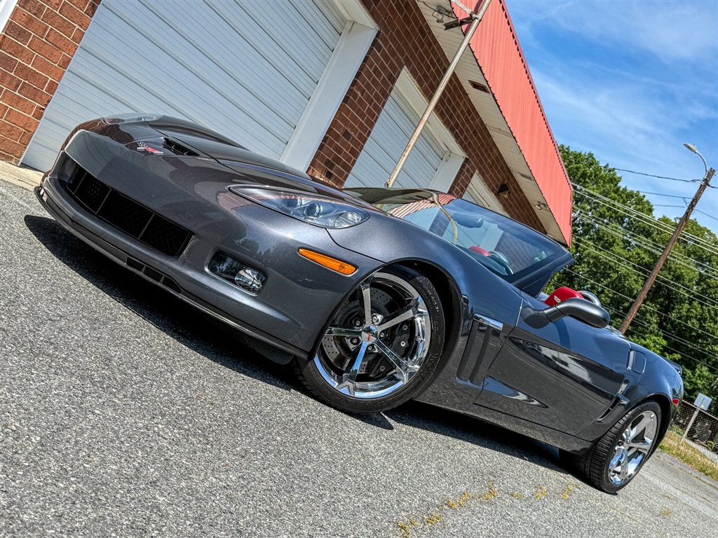 Used 2012 Chevrolet Corvette Grand Sport w/ 3LT Preferred Equipment Group RWD image 8