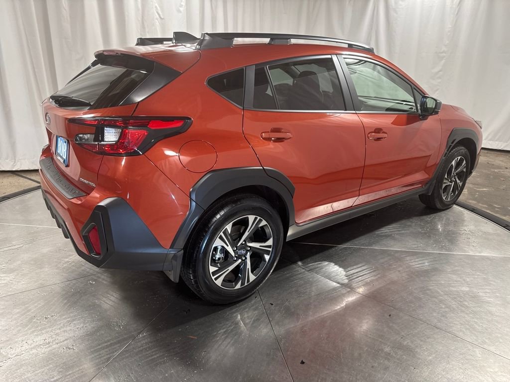 Used 2025 Subaru Crosstrek 2.0i Premium image 8