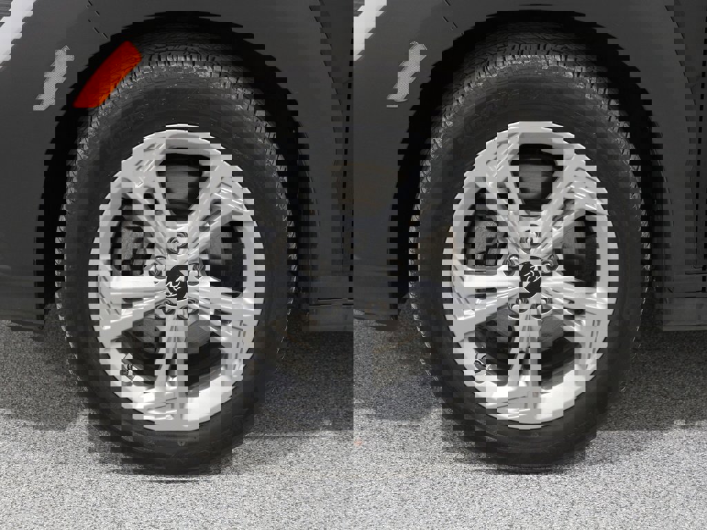 Certified 2023 Hyundai Kona SEL image 22