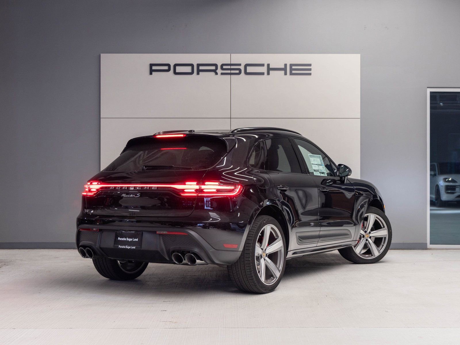 Certified 2026 Porsche Macan S image 7