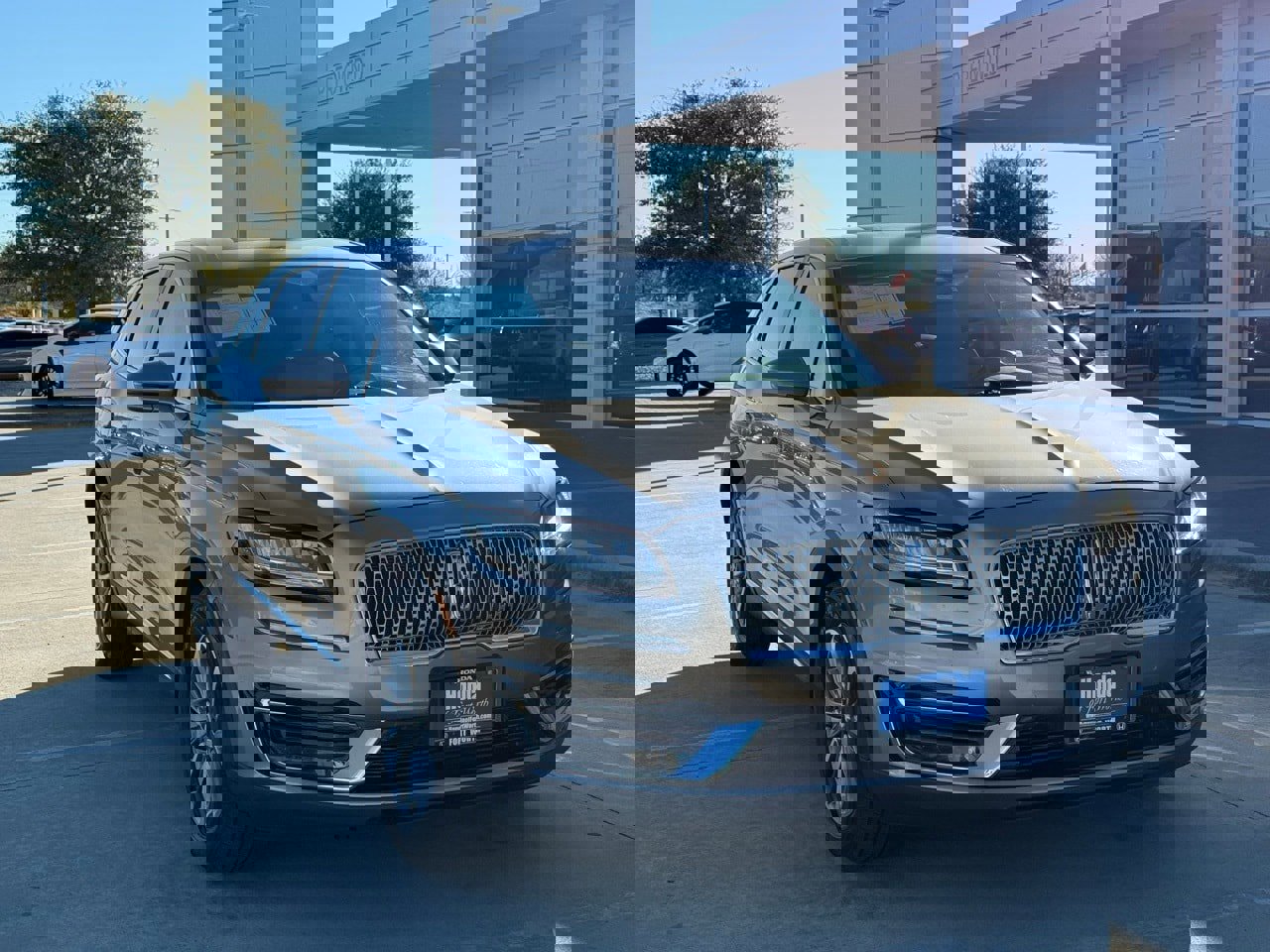 Used 2019 Lincoln Nautilus Select image 8