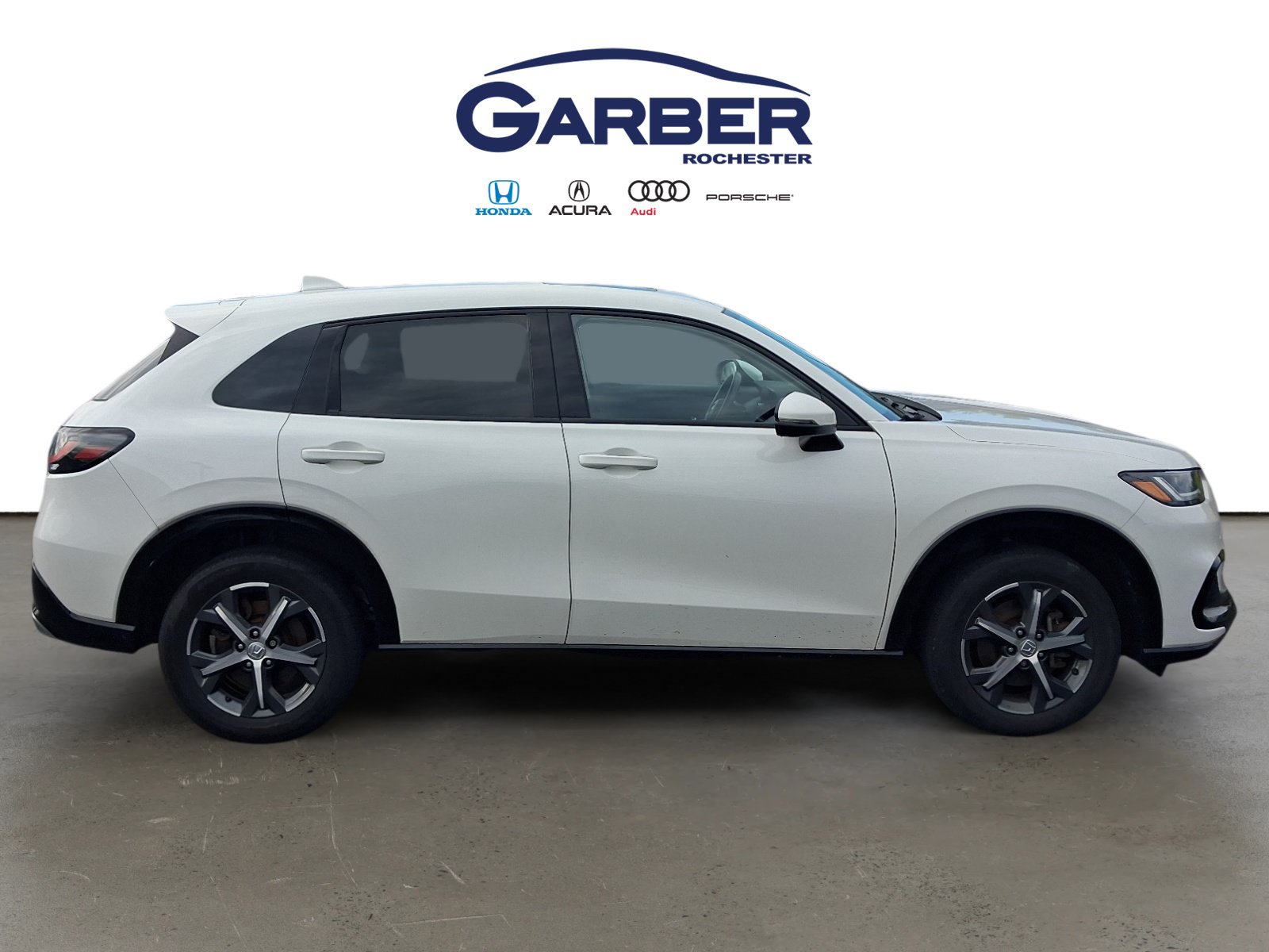 Used 2024 Honda HR-V EX-L image 9