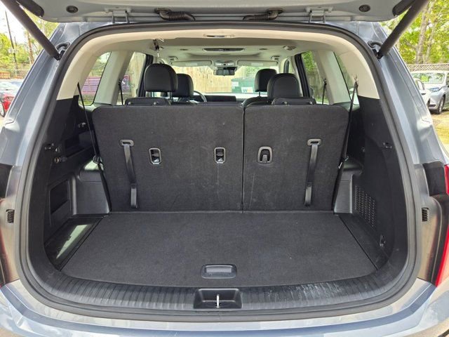 Used 2025 Kia Telluride S image 7