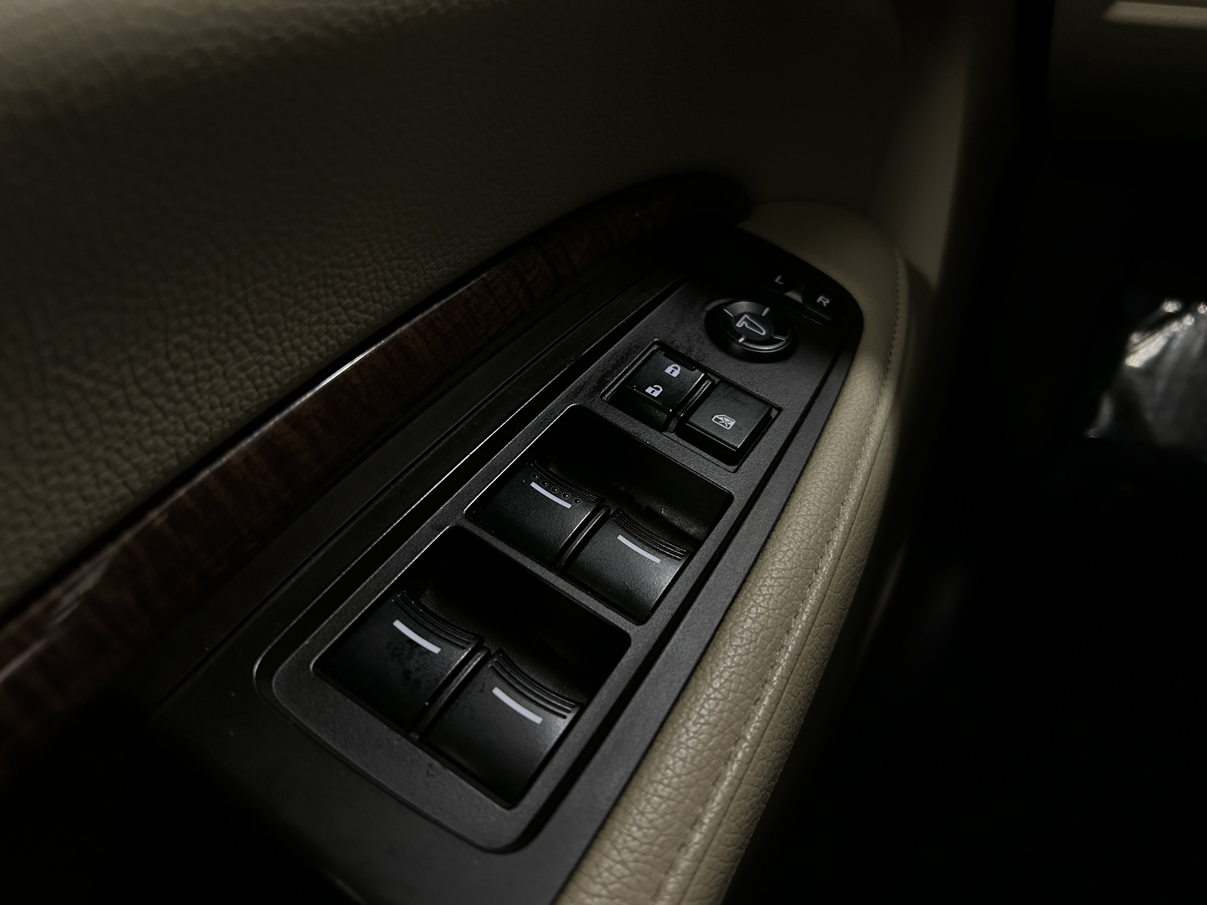 Used 2020 Acura MDX SH-AWD image 22