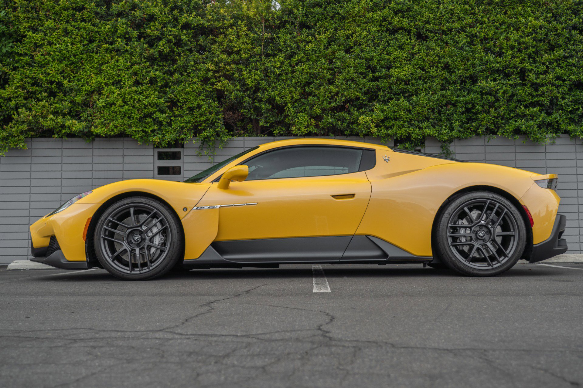 Used 2023 Maserati MC20 Coupe image 23