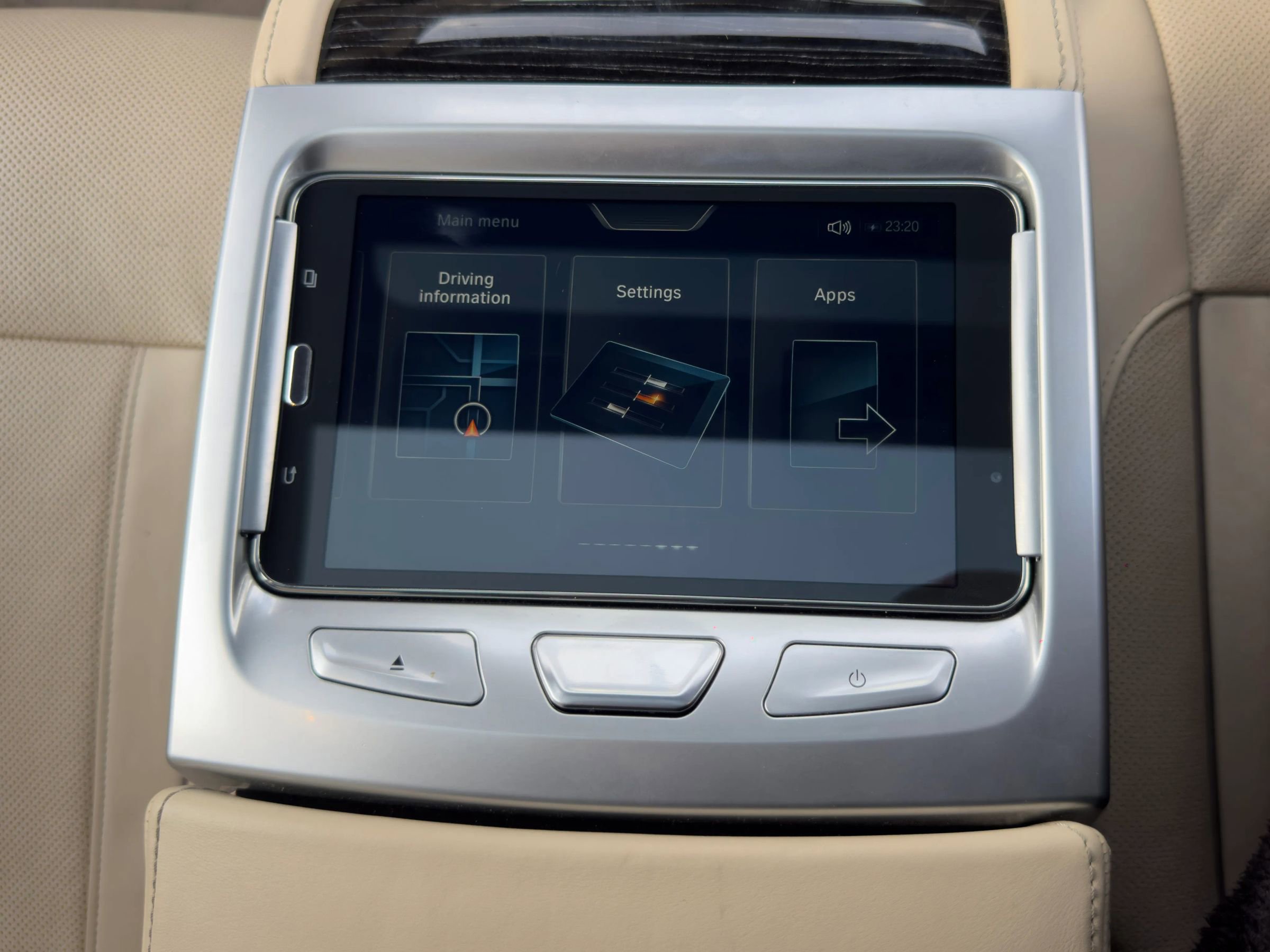 Used 2016 BMW 750Li xDrive image 22