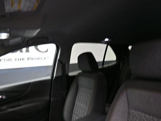 Used 2024 Chevrolet Equinox LT image 17
