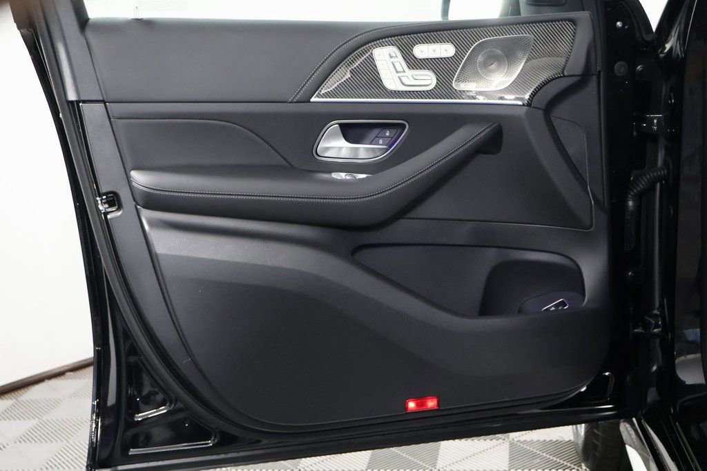 New 2026 Mercedes-Benz GLE 63 AMG S image 7