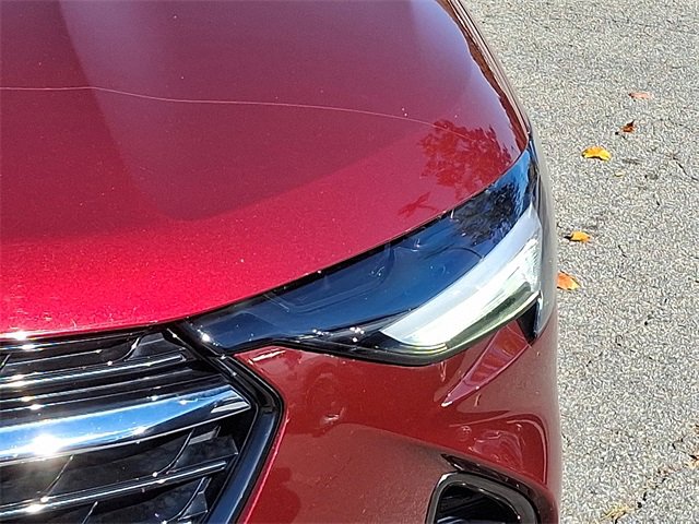 Used 2021 Buick Envision Essence w/ Sport Touring Package image 9