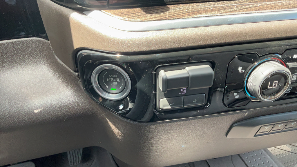 Used 2026 Chevrolet Silverado 3500 LT w/ All Star Edition AWD/4WD image 36