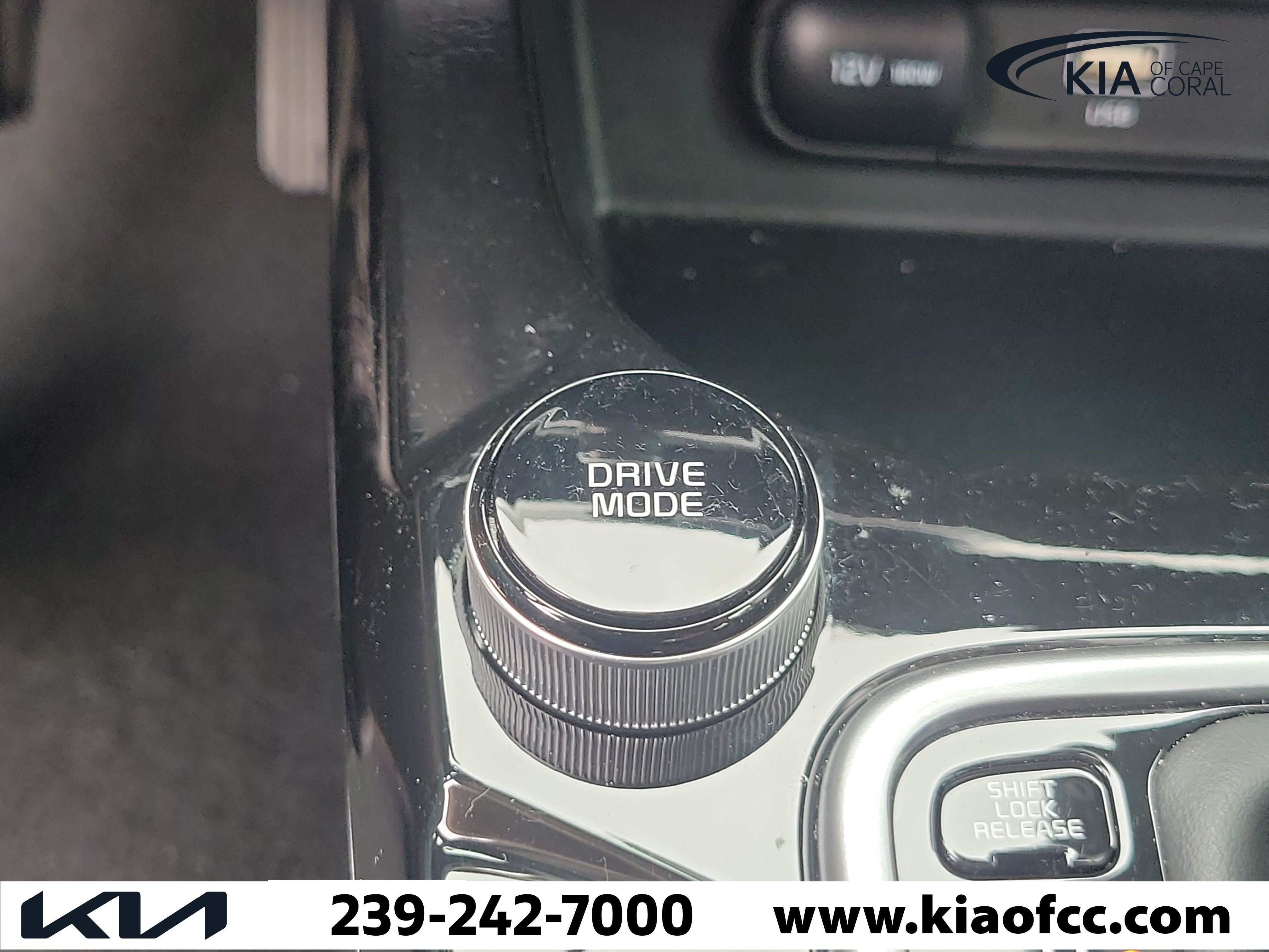 Certified 2025 Kia Seltos X-Line AWD/4WD image 29