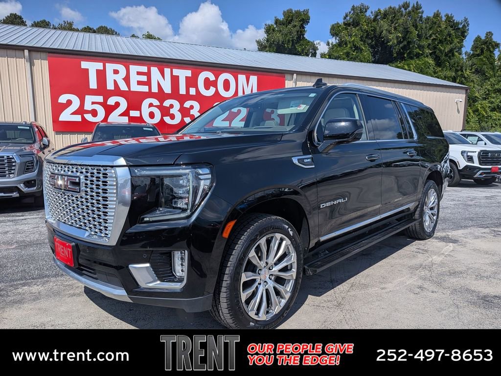 Certified 2023 GMC Yukon XL Denali AWD/4WD image 1