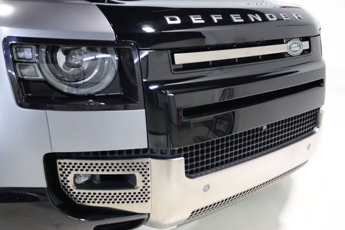 Used 2023 Land Rover Defender 90 X AWD/4WD image 27