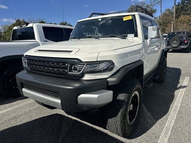 Used 2012 Toyota FJ Cruiser 2WD w/ Upgrade Pkg image 4