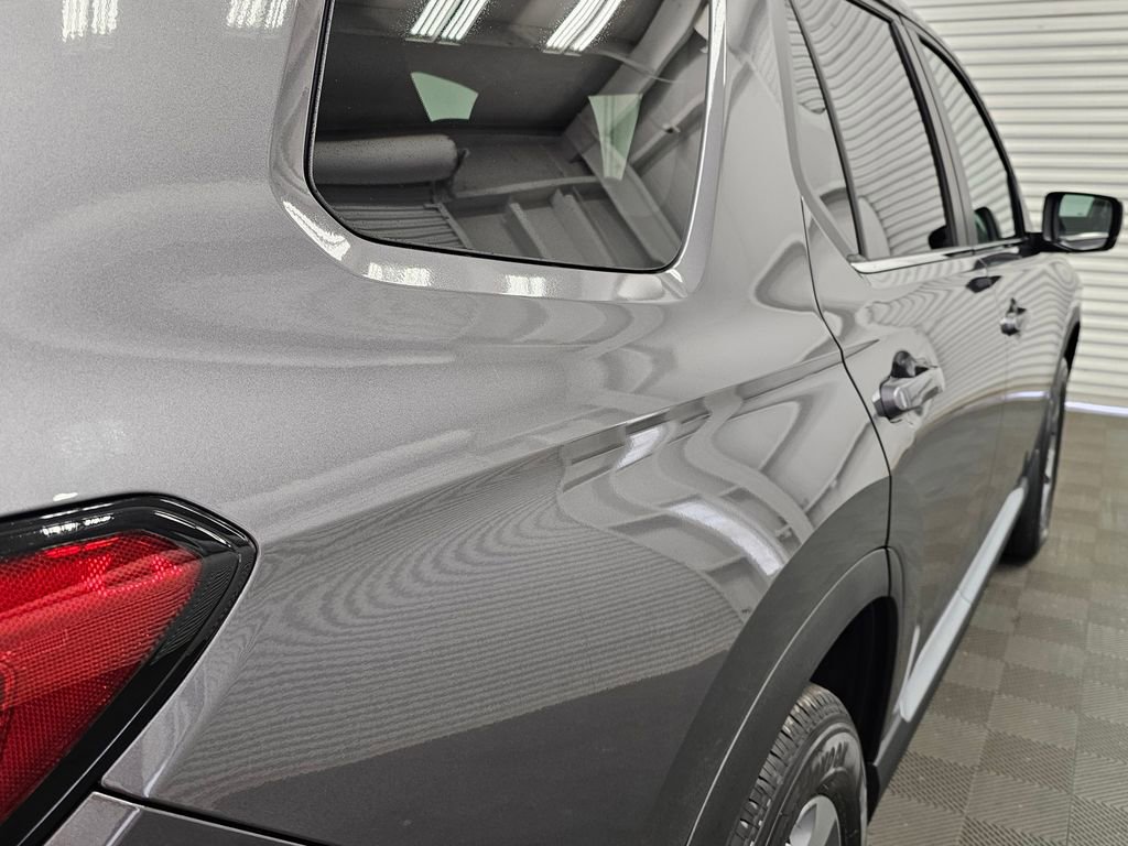 New 2025 Honda Pilot EX-L image 9