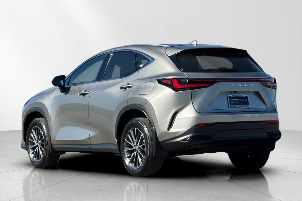 Certified 2026 Lexus NX 350h AWD w/ Accessory Package (2T) image 4
