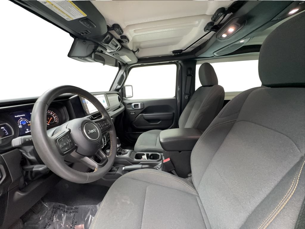 Used 2024 Jeep Wrangler Sport AWD/4WD image 18