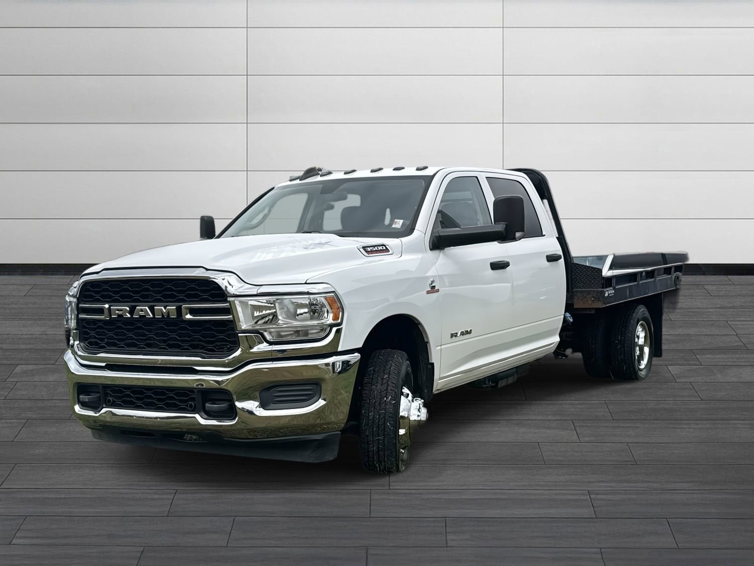 Used 2019 RAM 3500 Tradesman w/ Chrome Appearance Group image 7