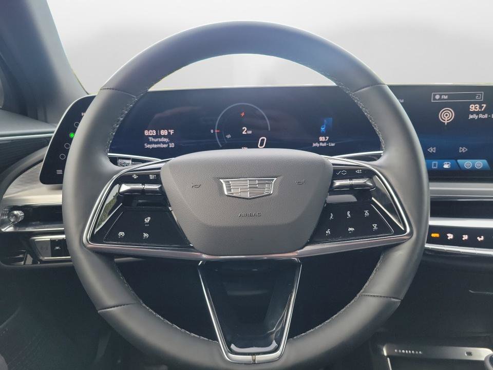 Certified 2024 Cadillac Lyriq Sport AWD/4WD image 10