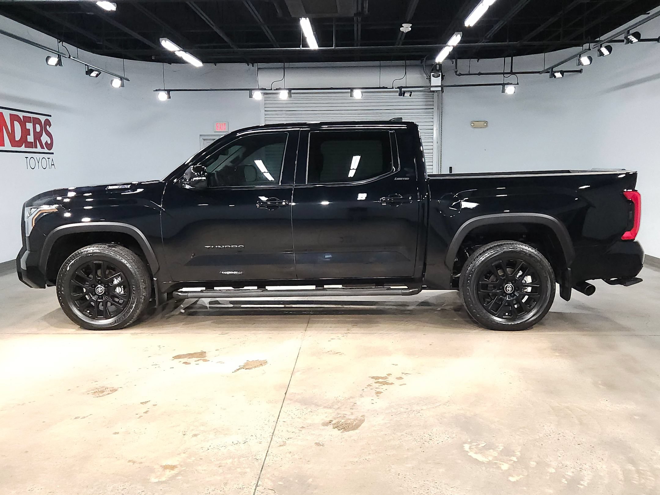 Certified 2026 Toyota Tundra Limited w/ Limited PVM Package AWD/4WD image 4