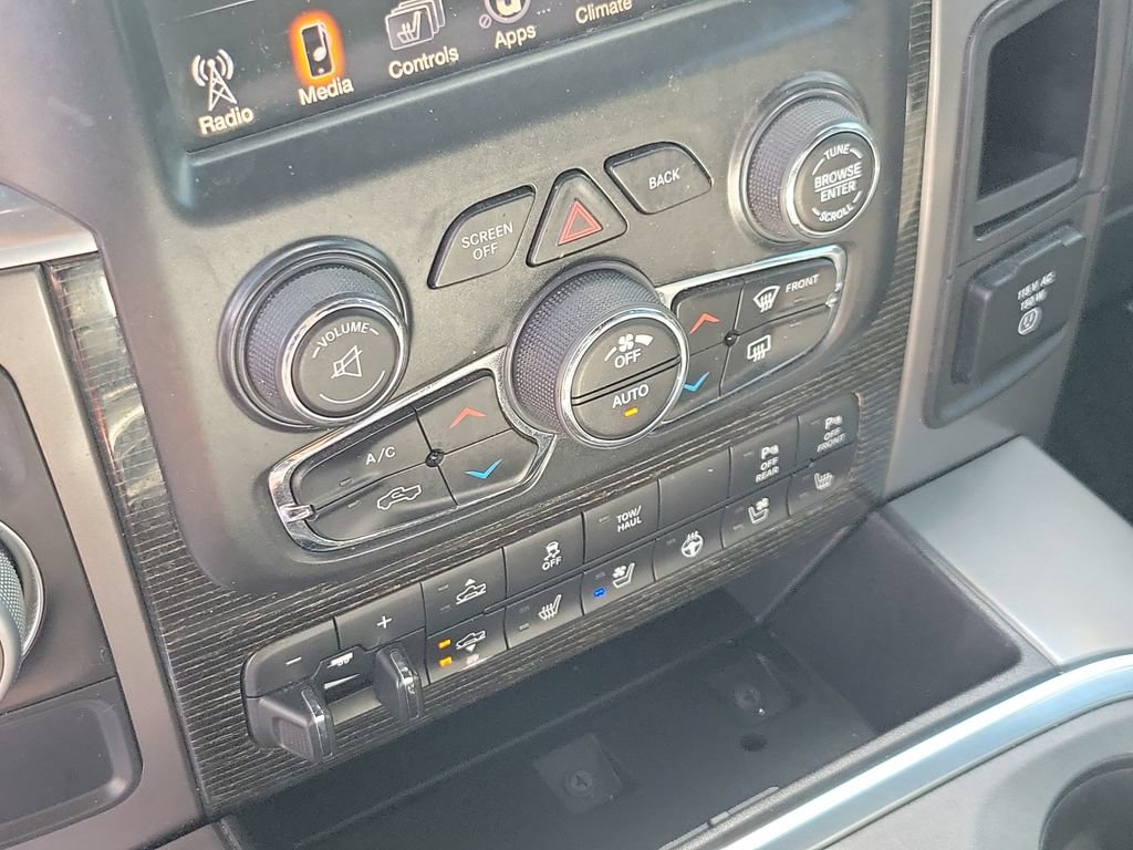 Used 2017 RAM 1500 Limited RWD image 25