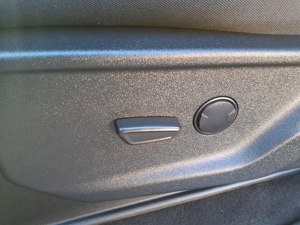 Used 2024 Ford F150 XLT w/ XLT Black Appearance Package image 15