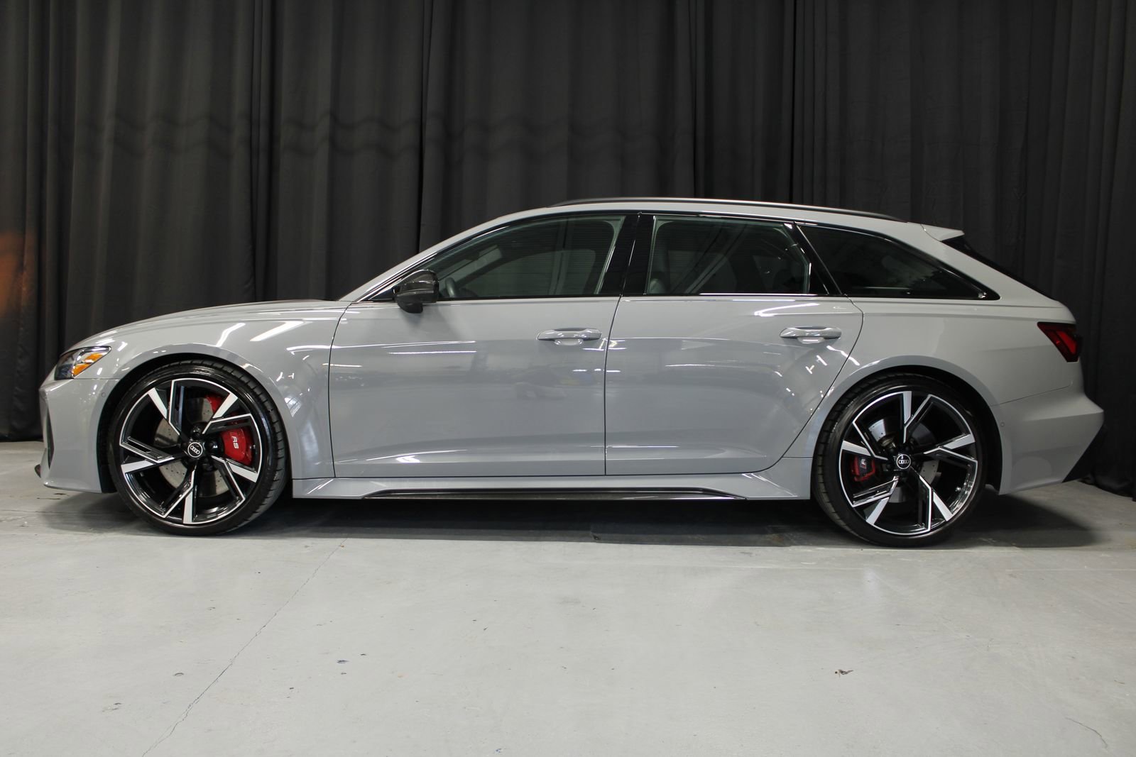Used 2021 Audi RS 6 image 2