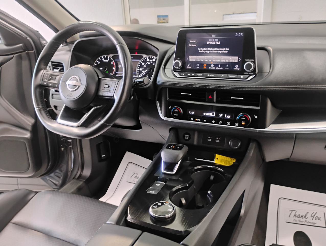 Used 2024 Nissan Rogue SV w/ SV Premium Package AWD/4WD image 81
