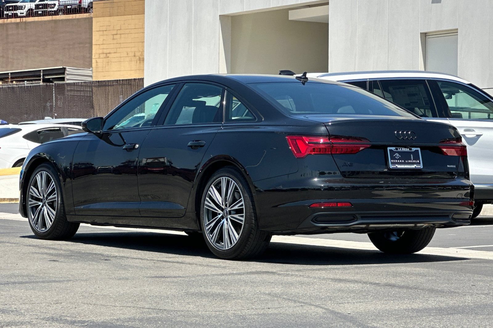 Used 2023 Audi A6 Premium Plus w/ Premium Plus Package AWD/4WD image 5