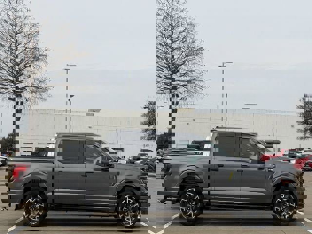 Used 2024 Ford F150 STX image 3
