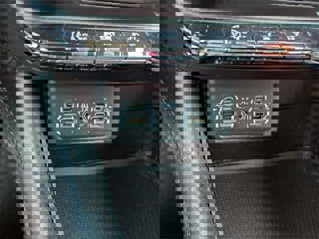 Used 2021 Dodge Durango SXT image 22