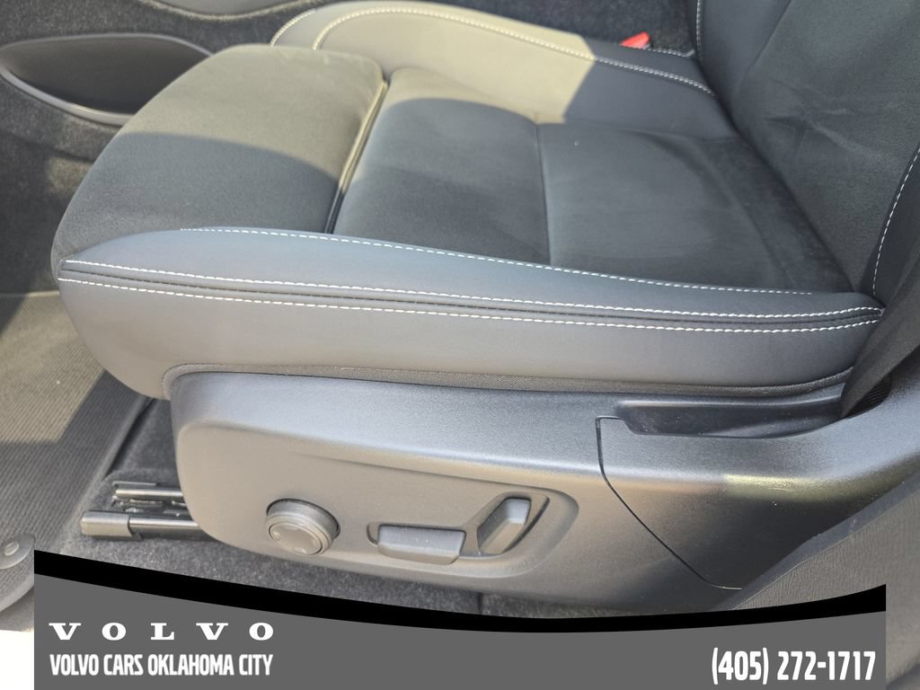 Certified 2023 Volvo C40 P8 Recharge Ultimate AWD/4WD image 24