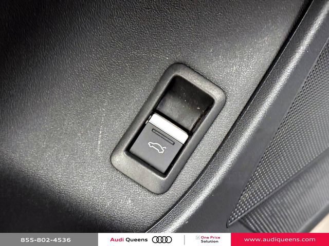 Certified 2022 Audi Q4 e-tron Prestige AWD/4WD image 21