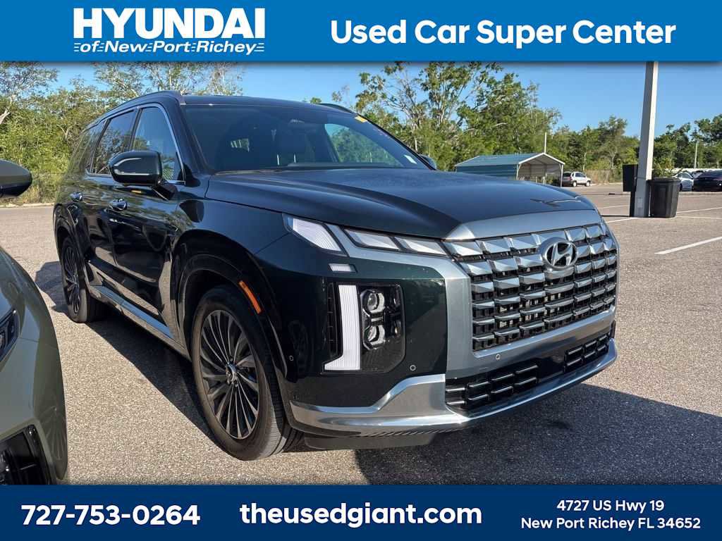 Used 2024 Hyundai Palisade Calligraphy image 4