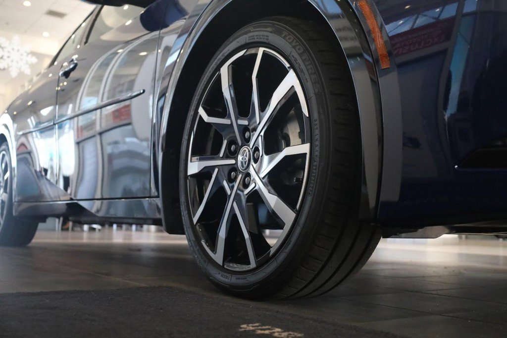 New 2026 Toyota Prius Plug-In Hybrid image 4