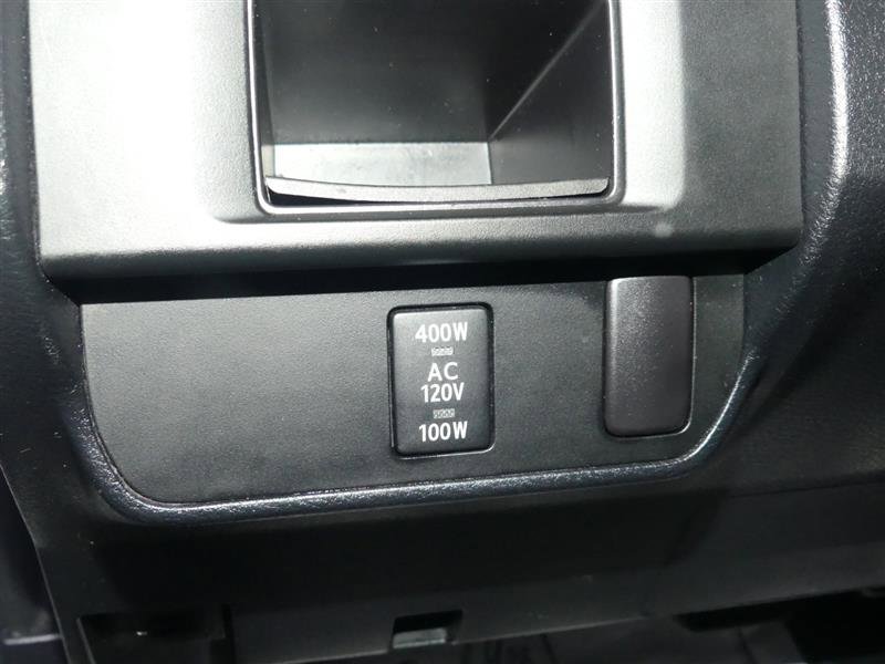 Used 2016 Toyota Tacoma TRD Off-Road w/ Exterior Package image 25