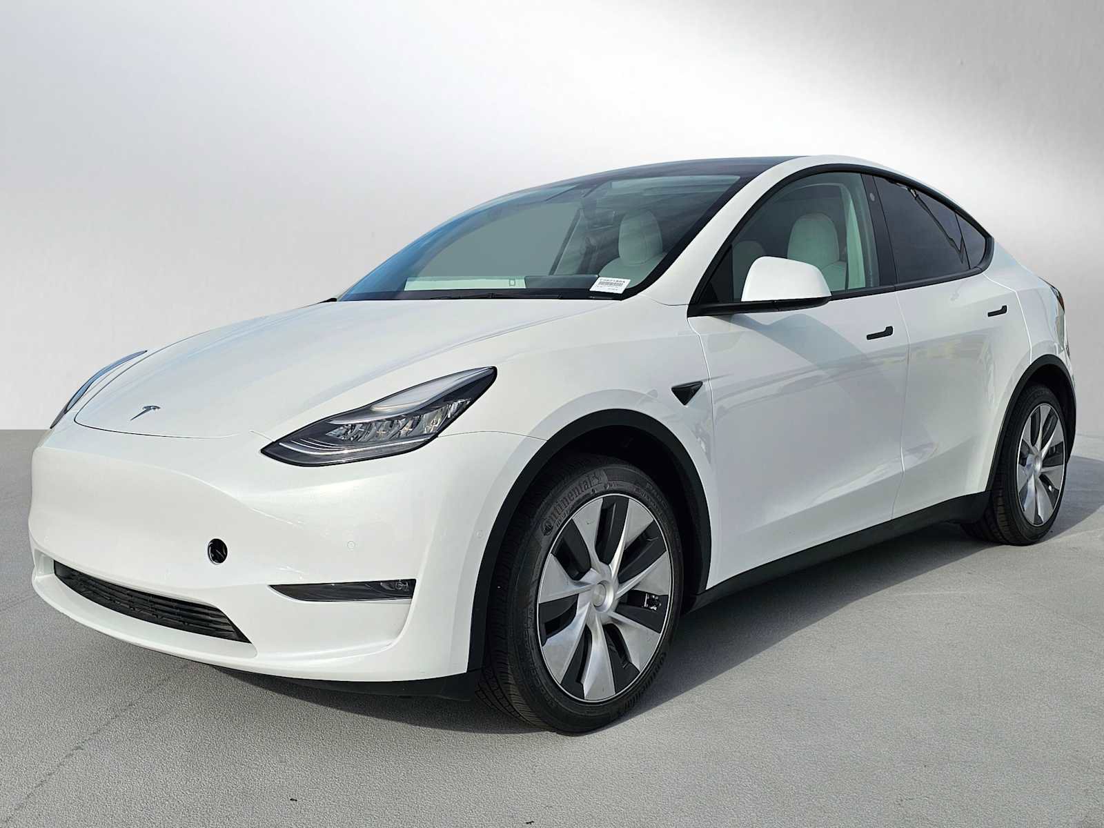 Used 2021 Tesla Model Y Long Range image 7
