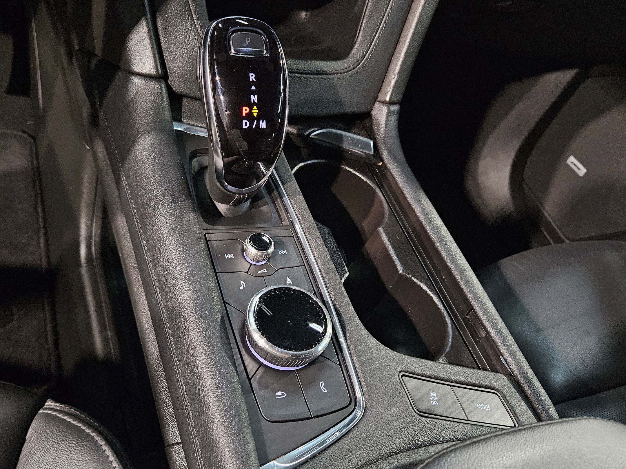 Used 2024 Cadillac XT6 Premium Luxury image 34