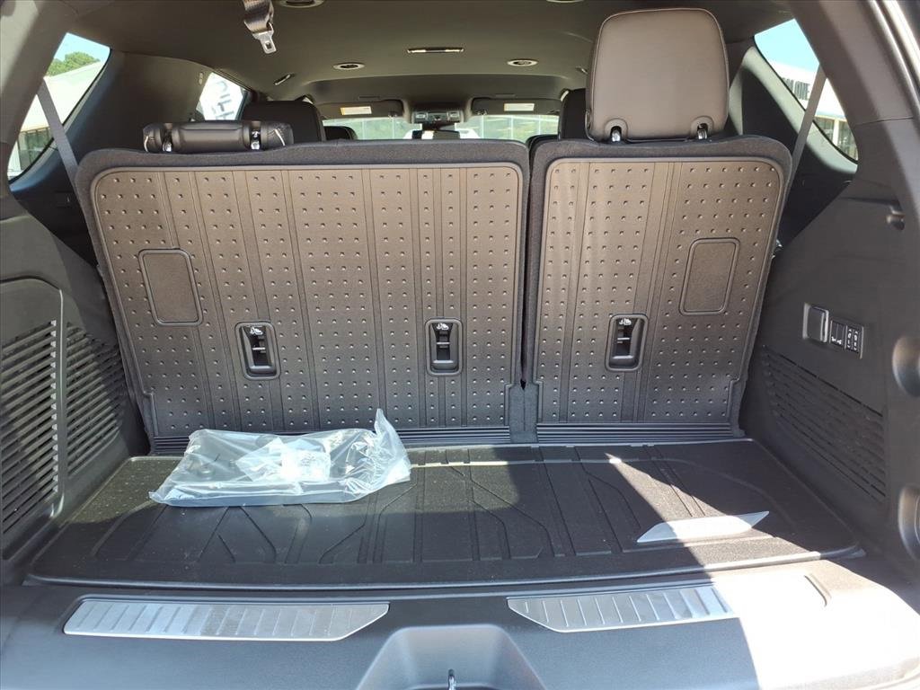 New 2025 Chevrolet Tahoe Premier image 5