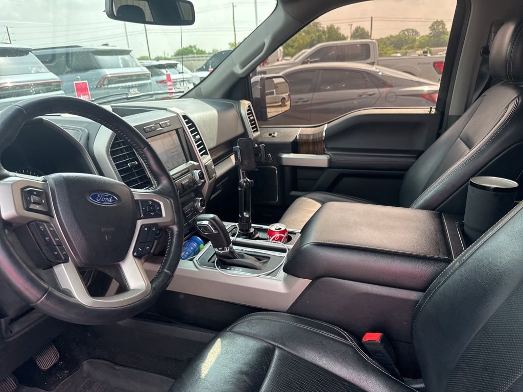 Used 2019 Ford F150 Lariat w/ Equipment Group 502A Luxury AWD/4WD image 12