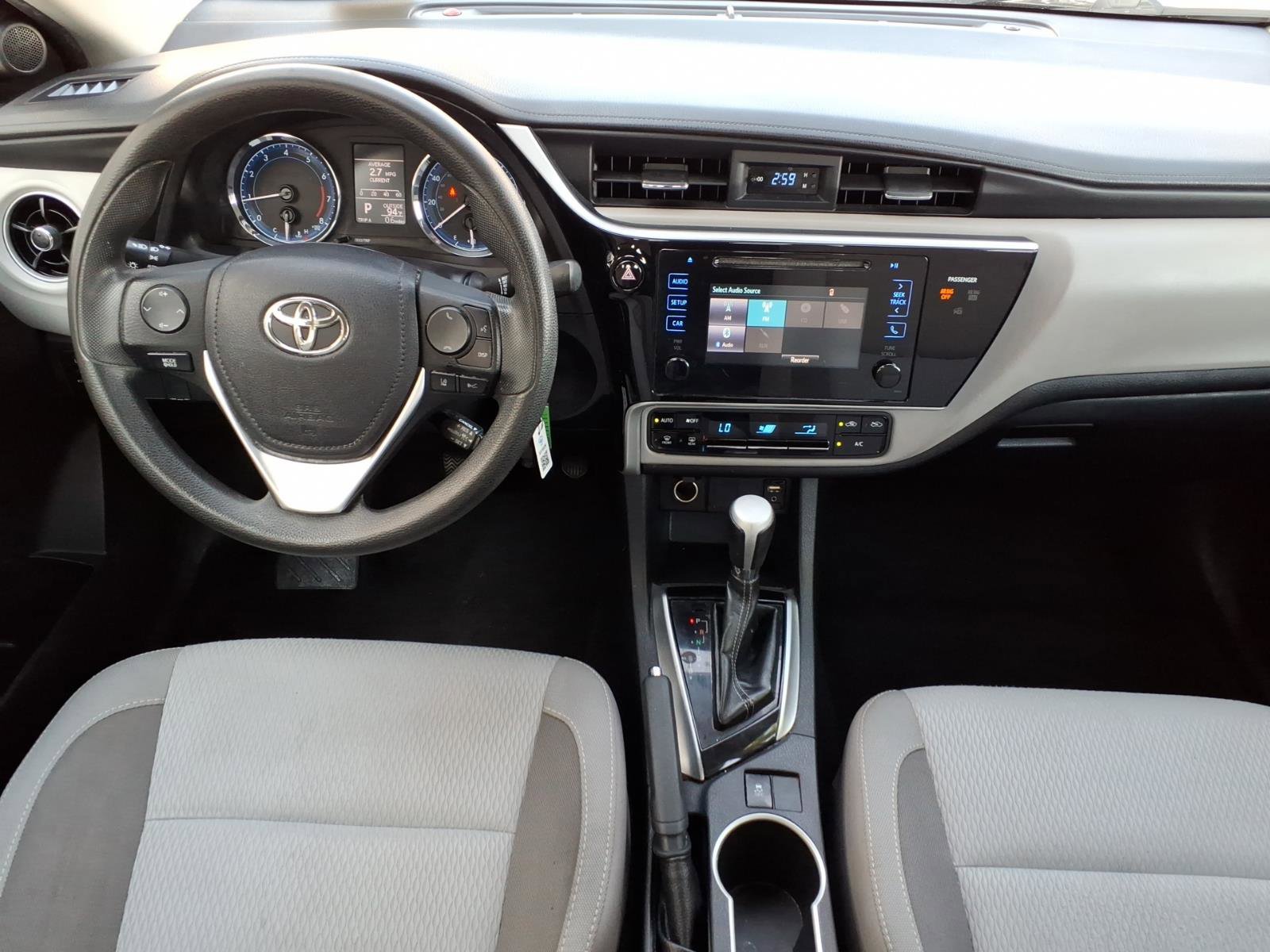 Used 2017 Toyota Corolla SE 50th Anniversary image 21