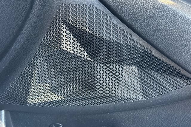 Certified 2025 Kia Seltos EX w/ EX Sunroof Package FWD image 24
