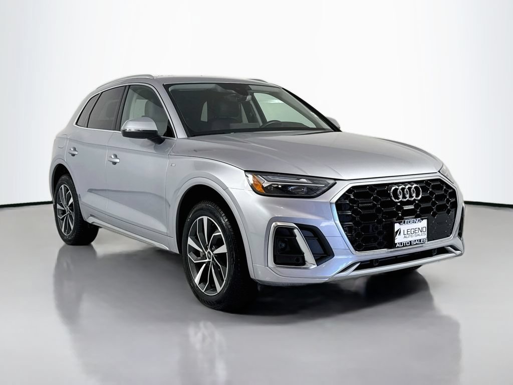 Used 2023 Audi Q5 2.0T Premium w/ Convenience Package AWD/4WD image 4