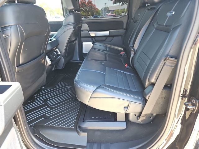 Used 2025 Ford F250 Platinum w/ FX4 Off-Road Package AWD/4WD image 23