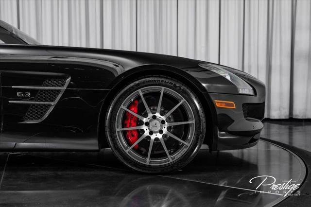 Used 2012 Mercedes-Benz SLS AMG Roadster image 24